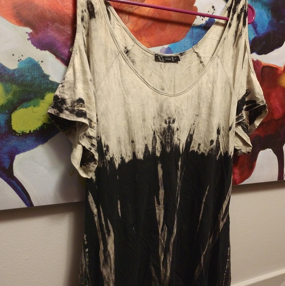 Womens cut out shoulder blouse